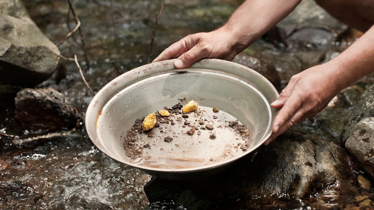 How do gold nuggets form? Earthquakes may be the key