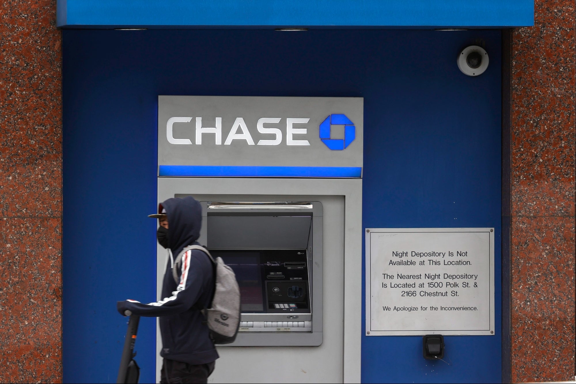 Chase Bank Viral ‘Glitch’ Is Just Plain Old Bank Fraud, Company Says