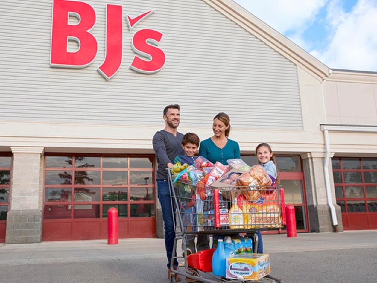 Spend $20, Get $20—the BJ’s Club Card Membership Deal You Can’t Miss