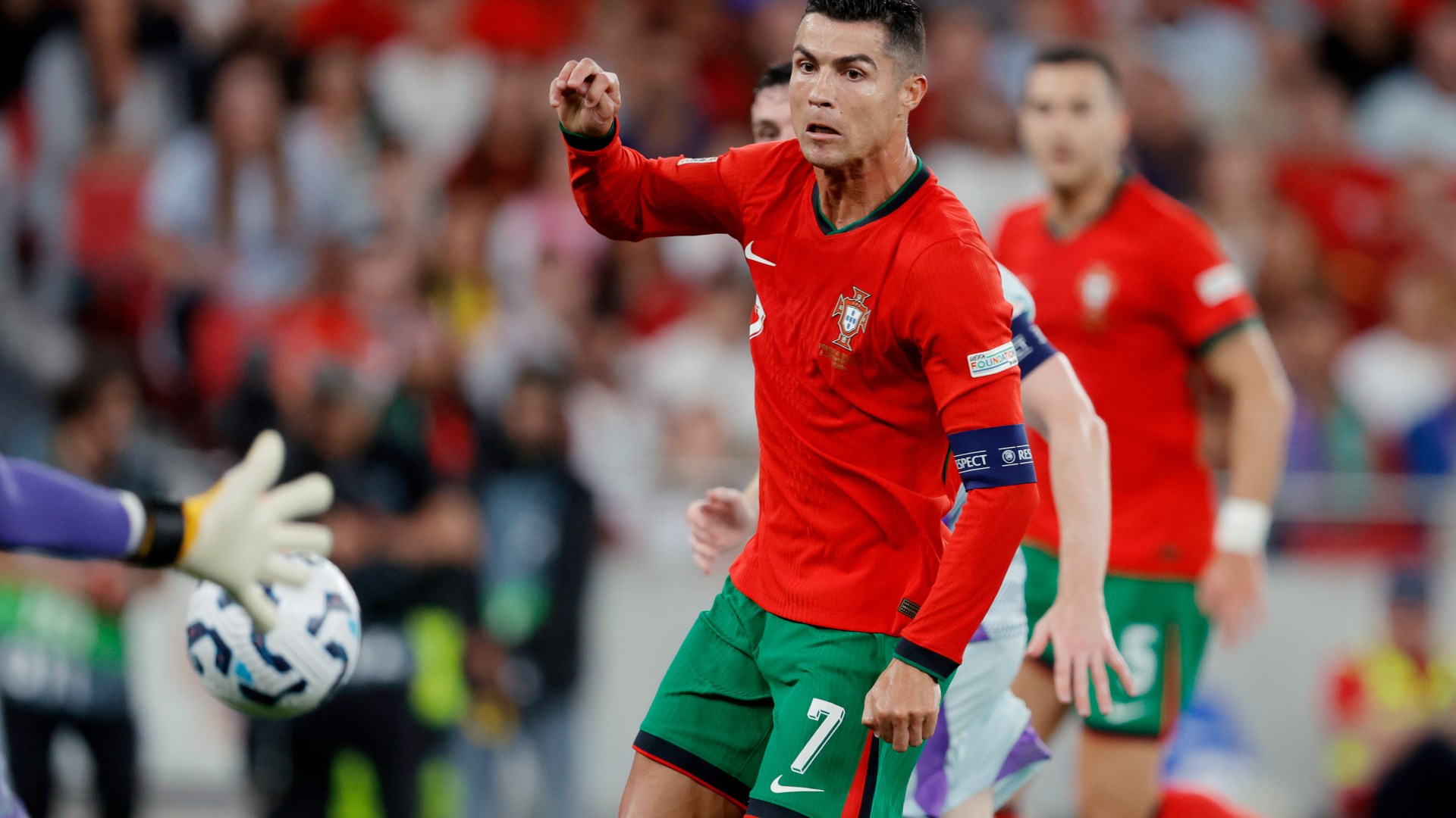 Cristiano Ronaldo’s late goal against Scotland brings up surprising career milestone for 901-goal hero