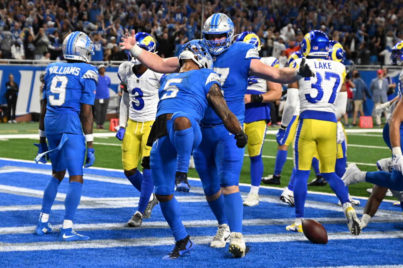 NFC North Week 1: Detroit Lions win in overtime, Minnesota Vikings win big and Love lost for the Green Bay Packers