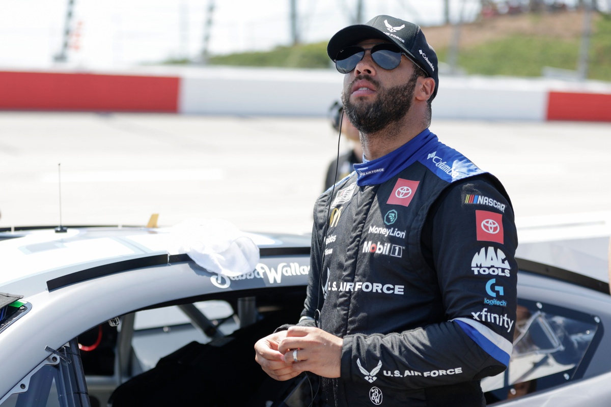 Bubba Wallace: “We’re not here to mess around” after Darlington pole